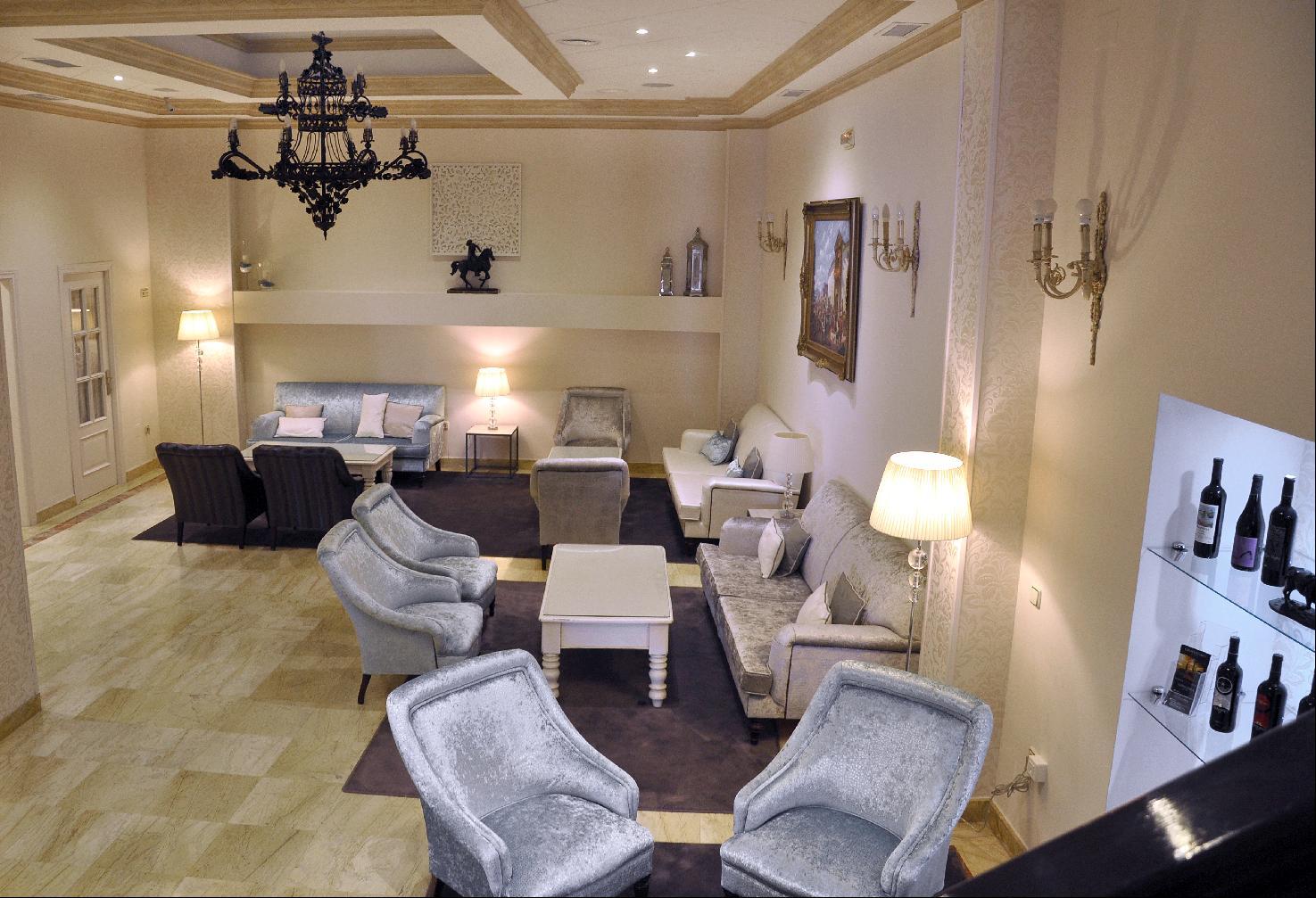 Hotel Maestranza