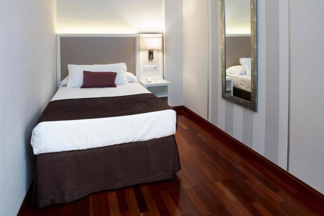Hotel Maestranza 4*